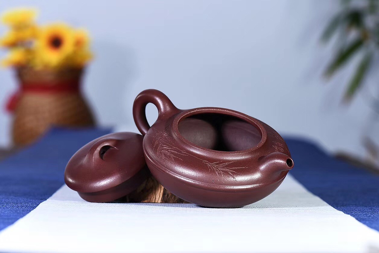 陈顺根作品 线圆壶