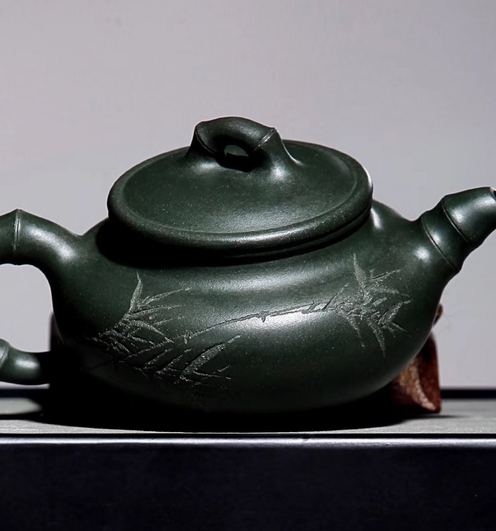 陈顺根作品 仿古竹节壶
