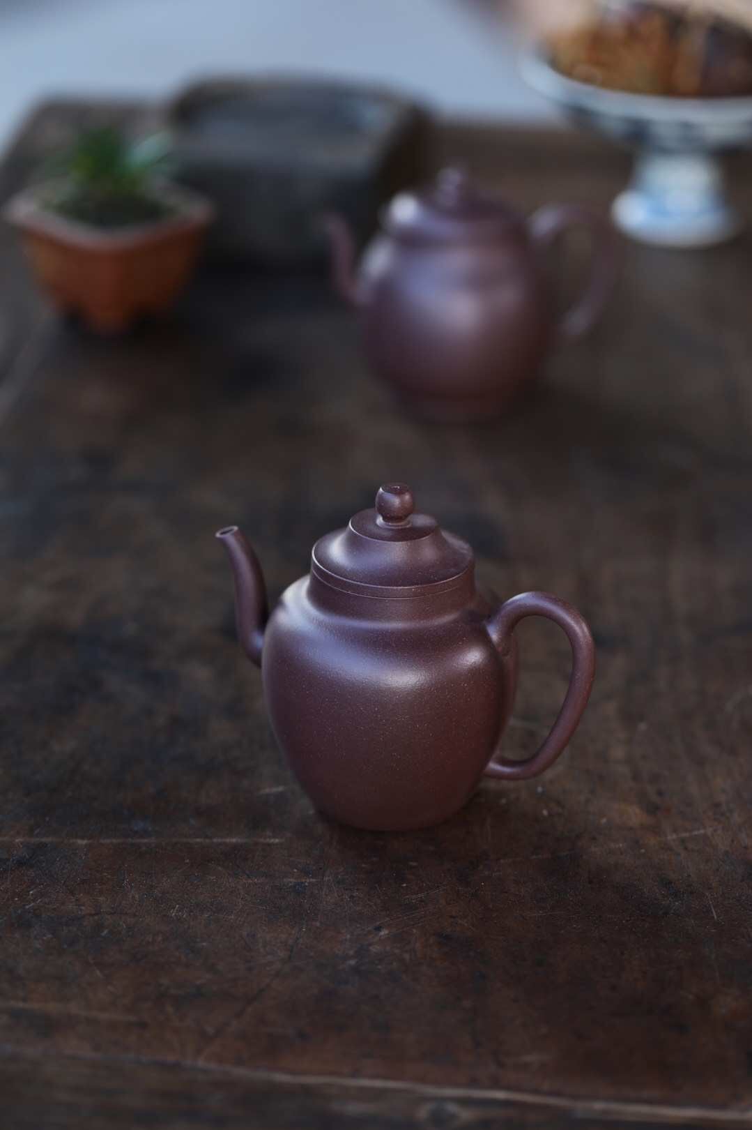 张静作品 笠帽