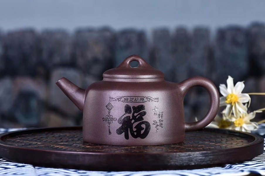 谢新平作品 招财纳福