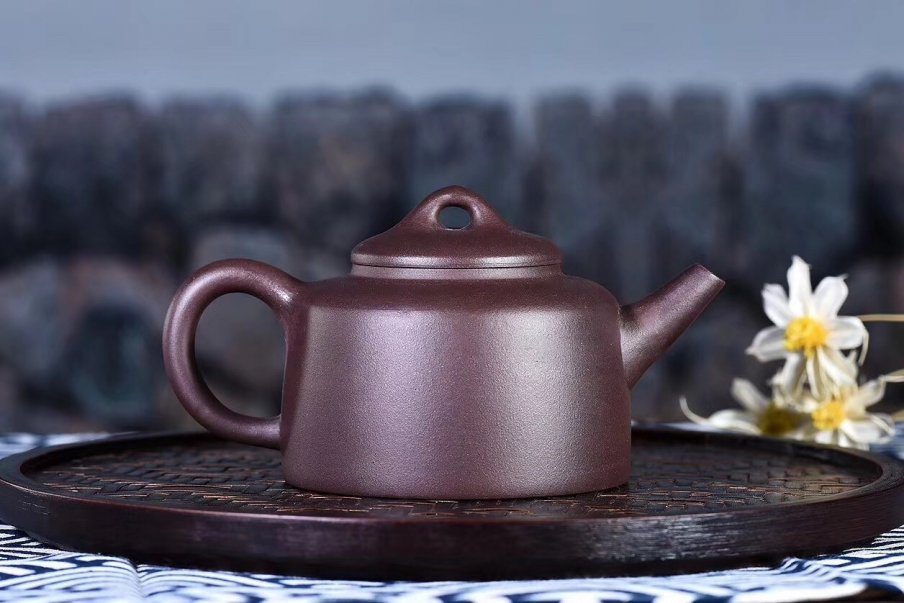 谢新平作品 招财纳福