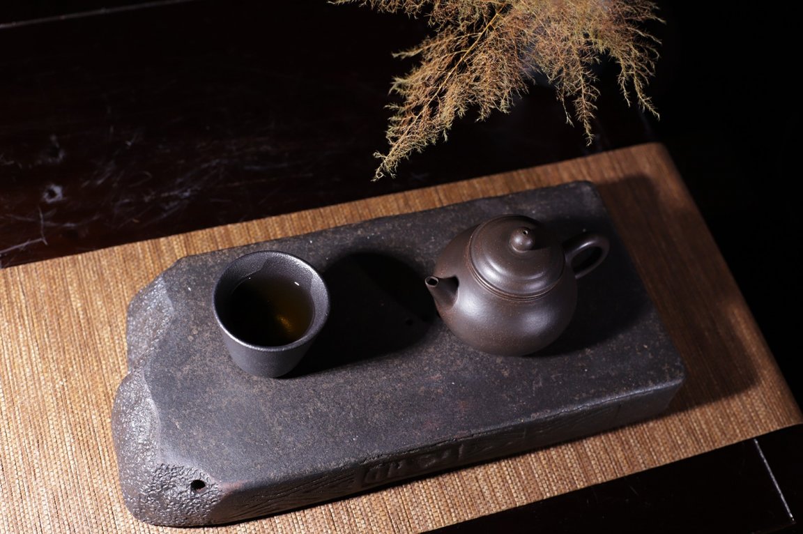 卢小伟作品 潘壶
