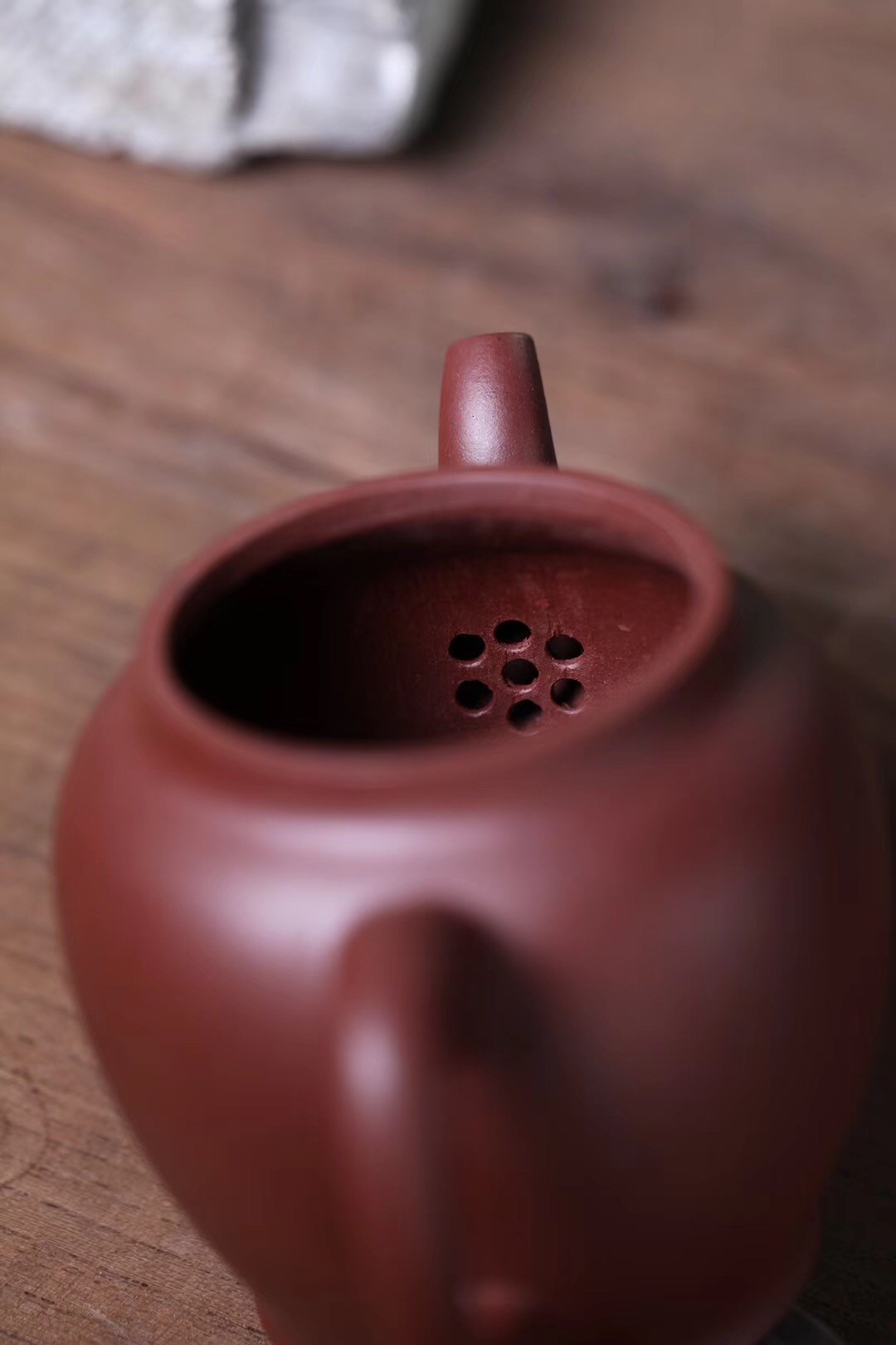 高建中作品 秋莲玉柱