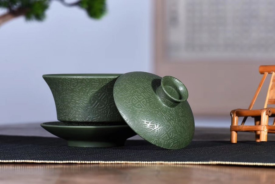 董正强作品 百寿盖碗