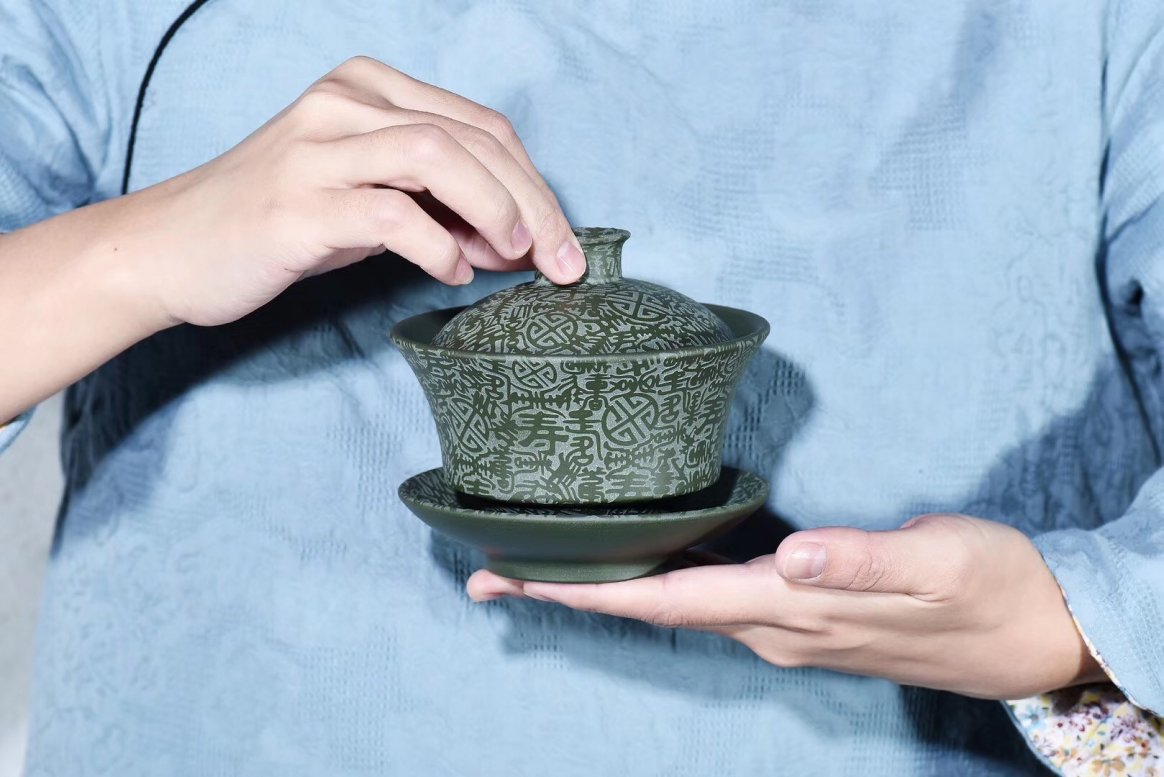 董正强作品 百寿盖碗