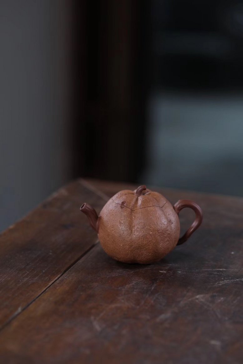 芦建芬作品 善果(三弯款)