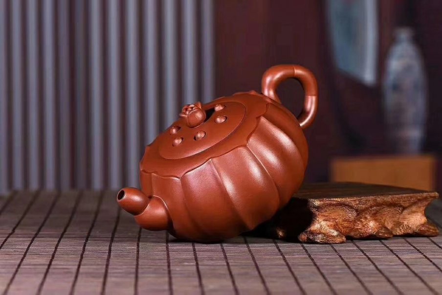 陈浩作品 莲子壶