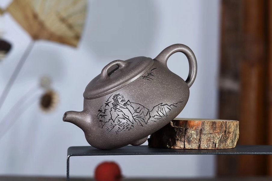 戚志君作品 三足影瓢