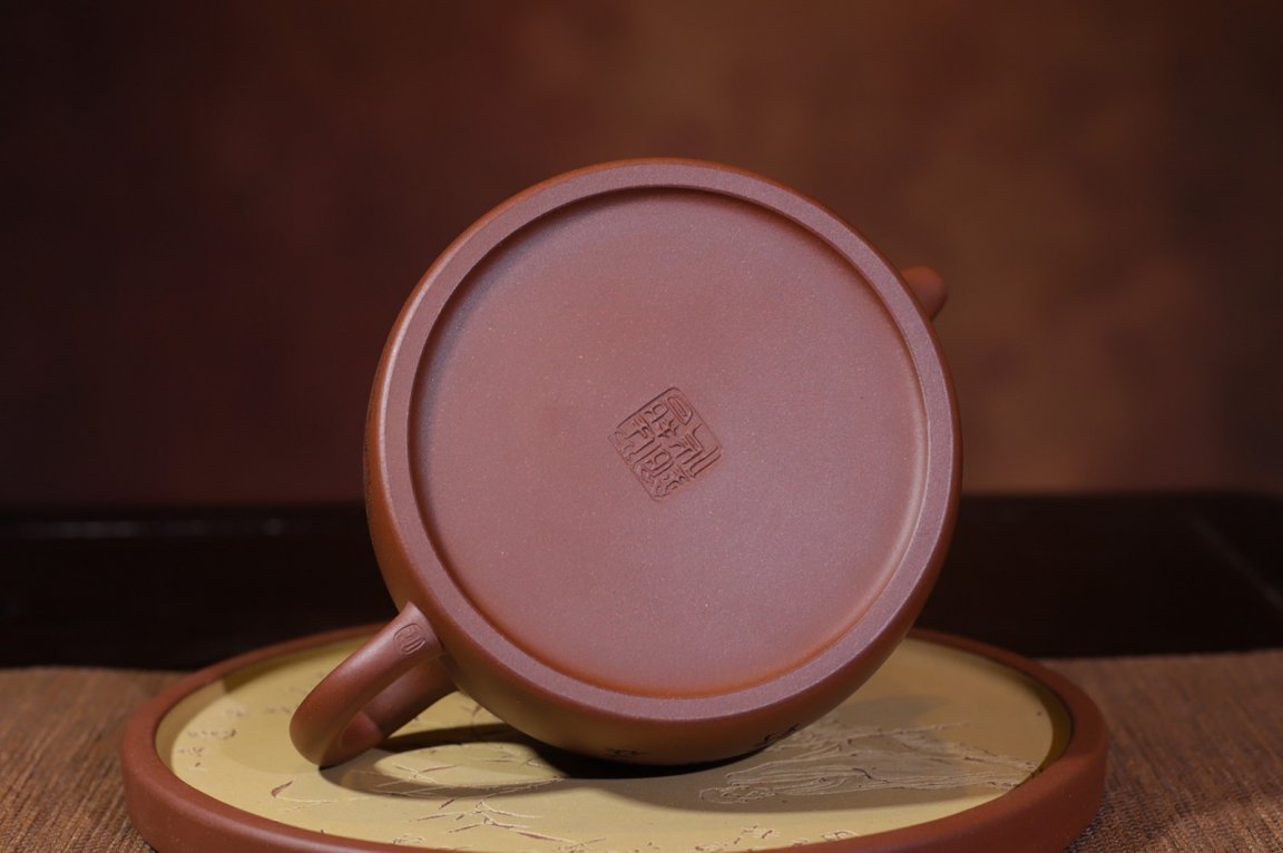 梅任智作品 牛盖莲子