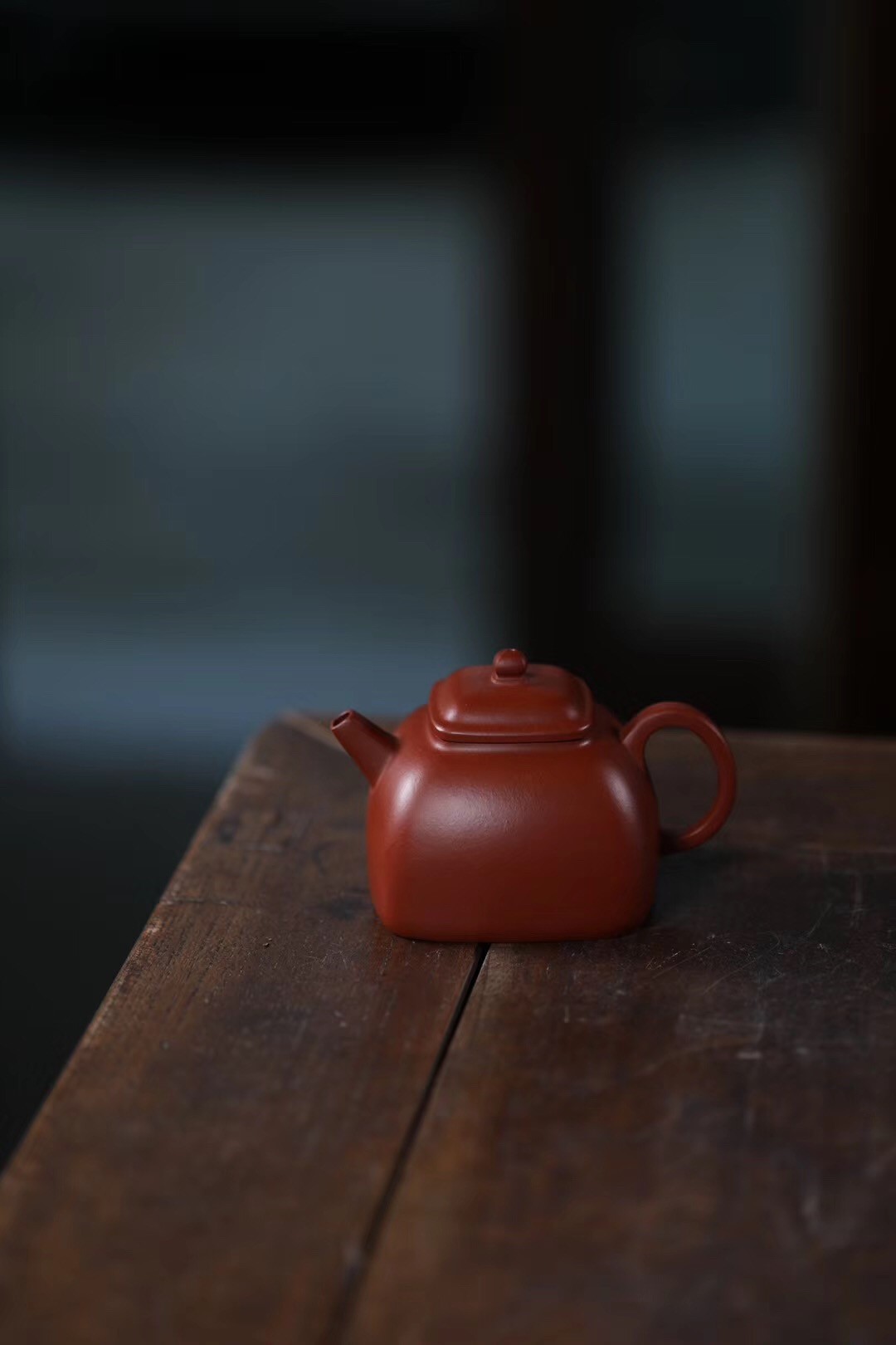 洪扣娣作品 坦然四方
