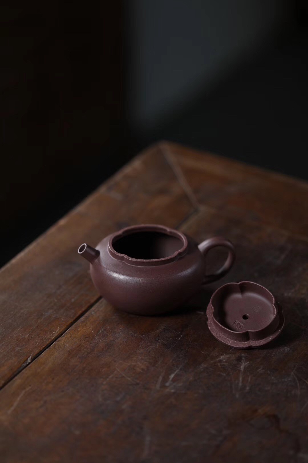 洪扣娣作品 含香海棠