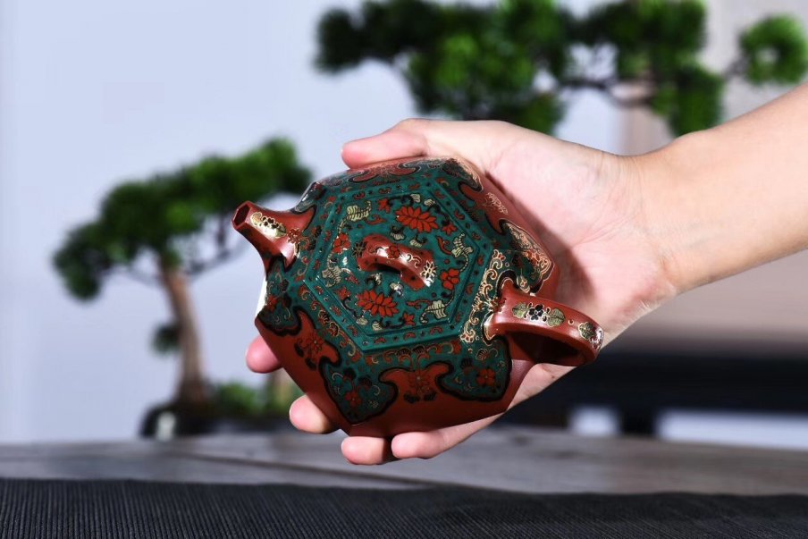 戚志君作品 六方石瓢