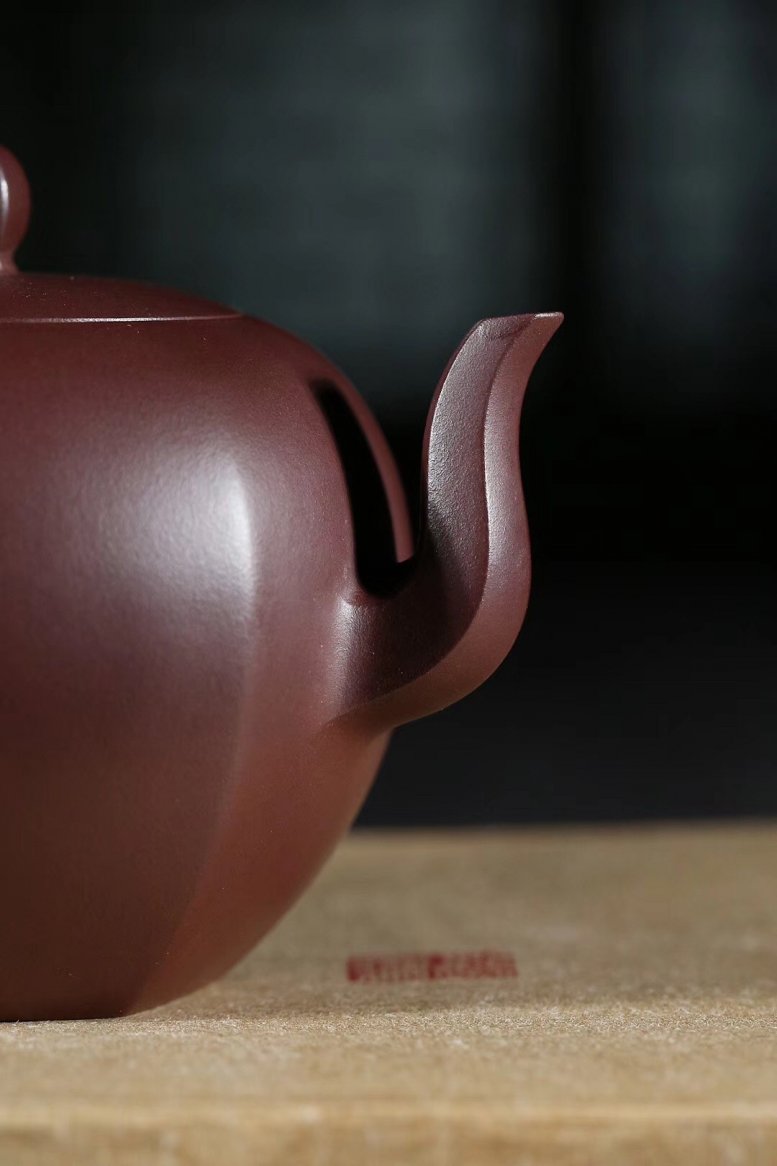 沈洪斌作品 六方美人肩