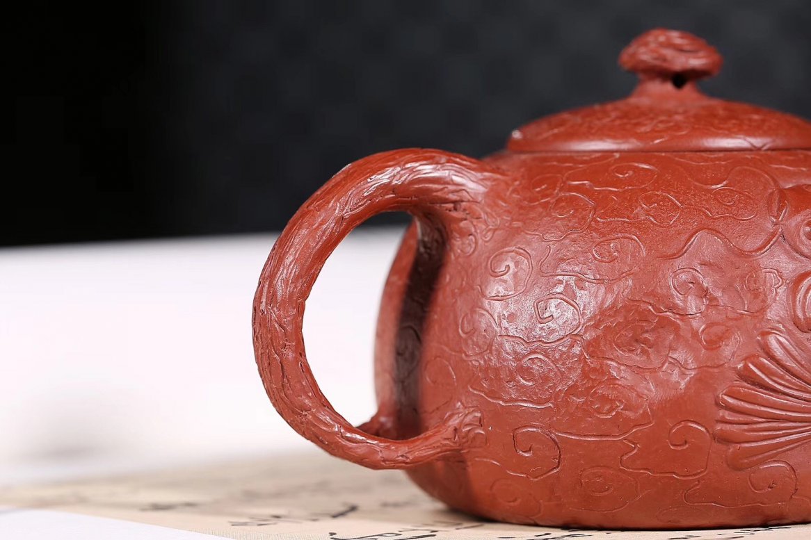 张伟军作品 鱼化龙供春