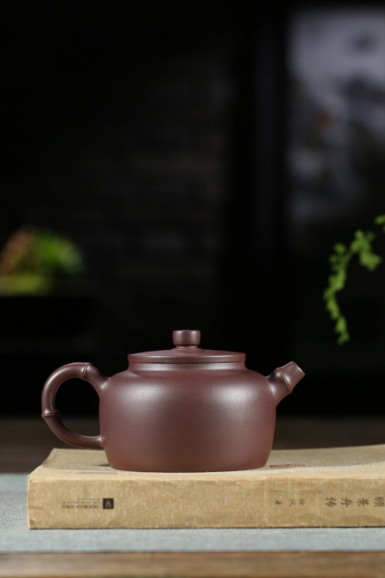 胡小香作品 品竹壶