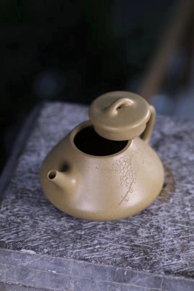 王成作品 子冶石瓢