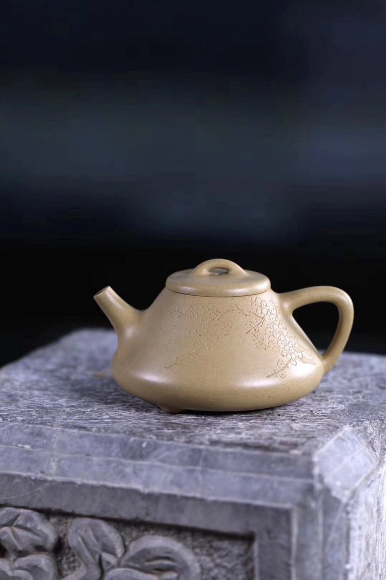 王成作品 子冶石瓢