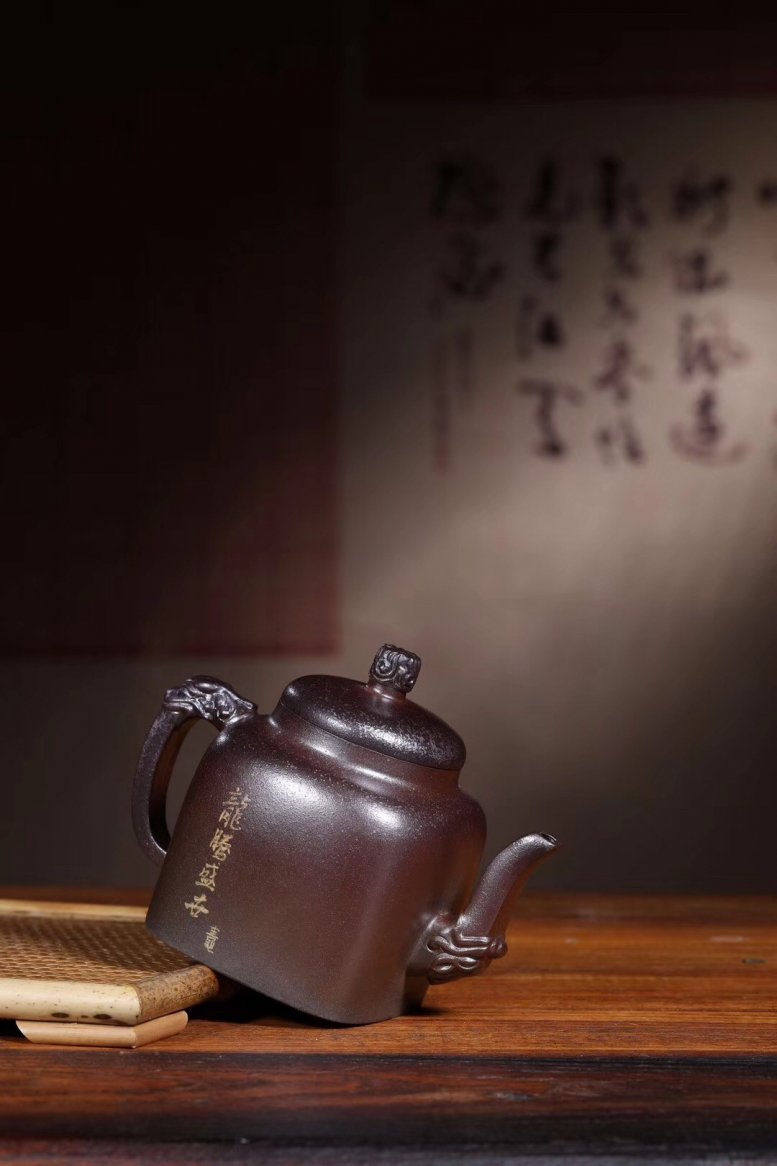 张伟军作品 柴烧龙腾盛世
