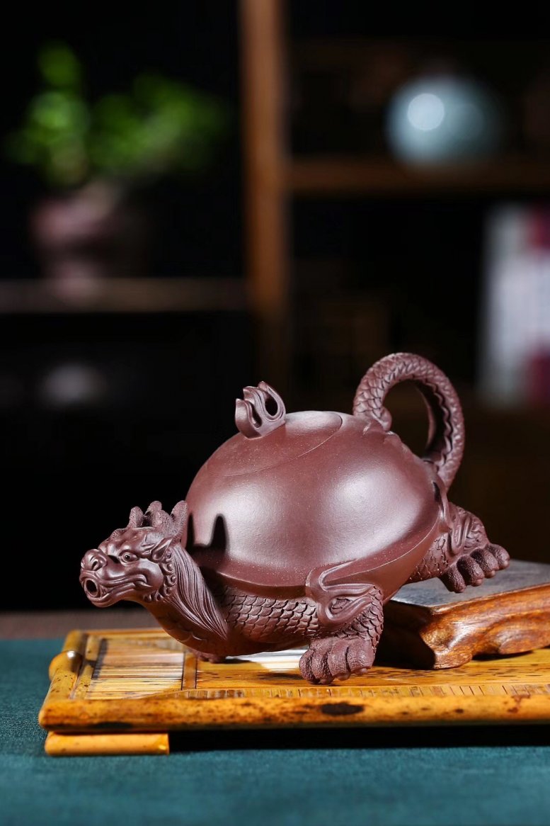 张伟军作品 龟龙壶