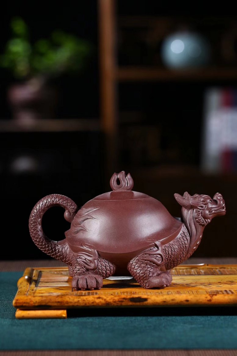 张伟军作品 龟龙壶