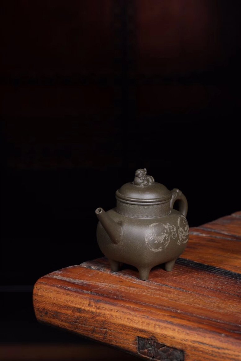 沈洪斌作品 鼎盛壶