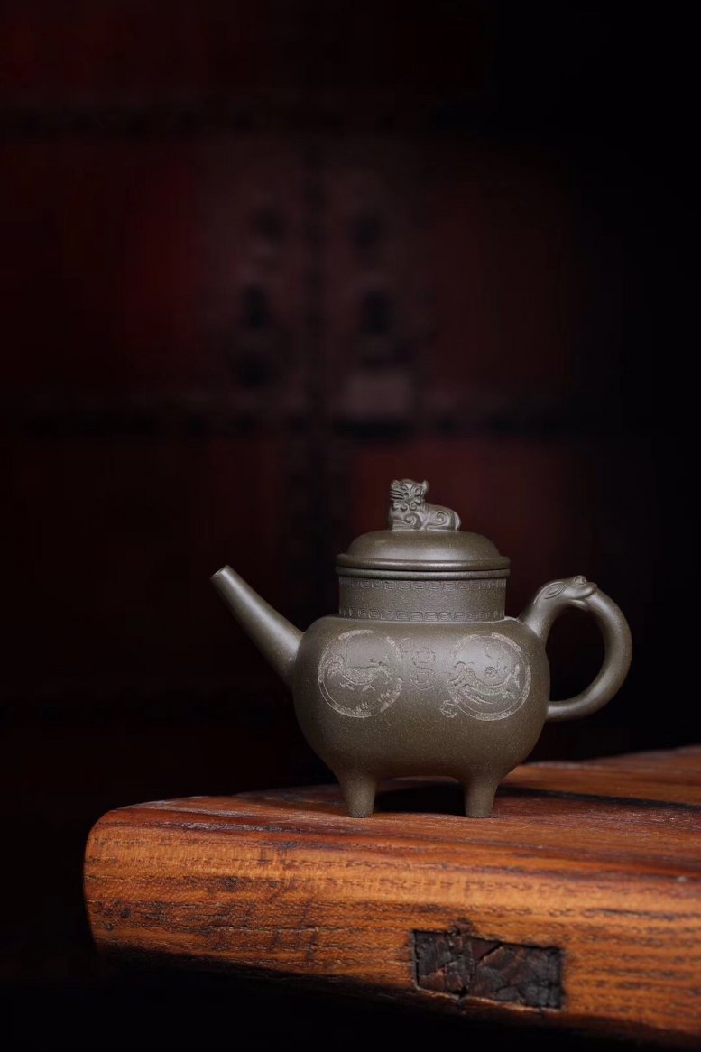 沈洪斌作品 鼎盛壶