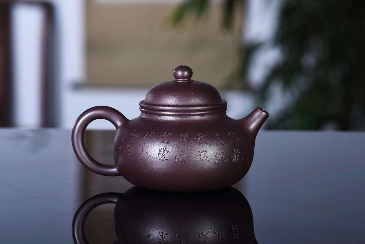 戚志君作品 容天