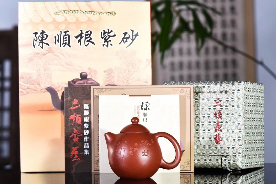 陈顺根作品 龙蛋
