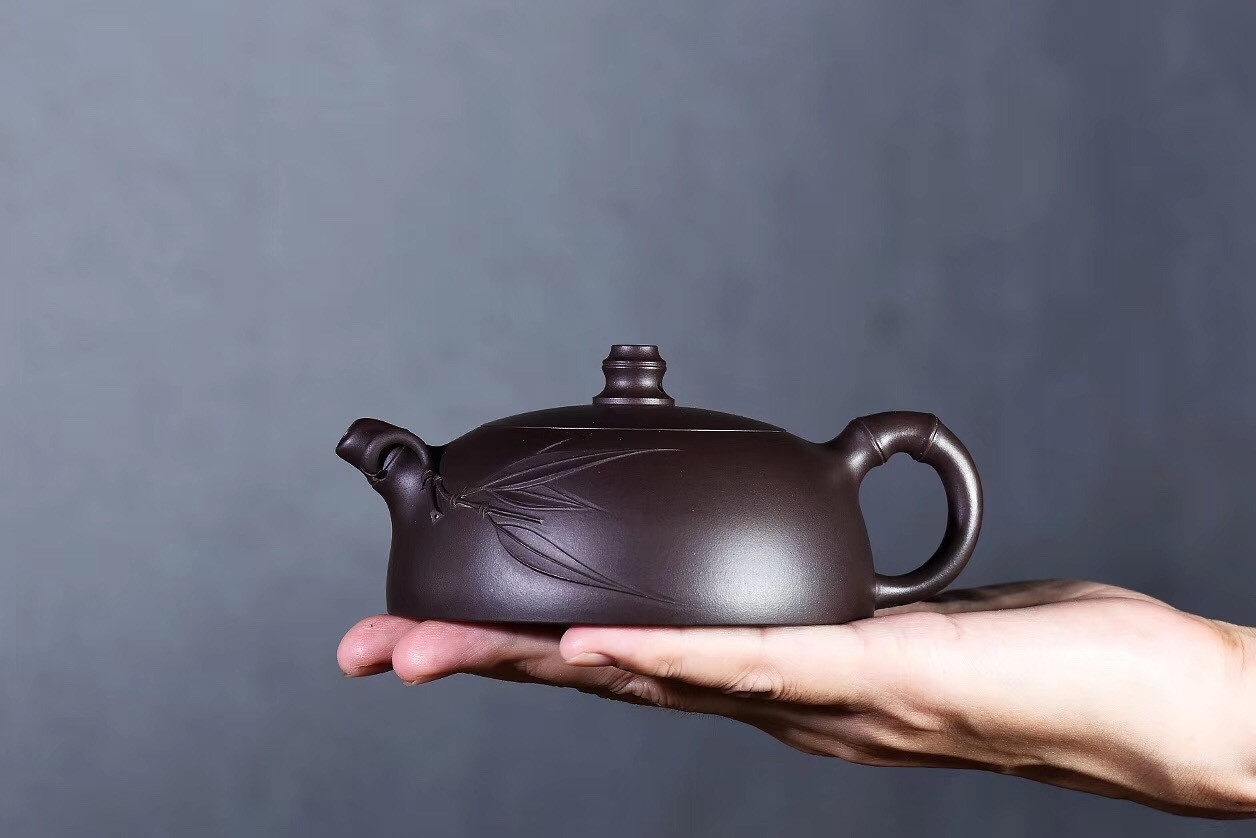 戚志君作品 竹节半月
