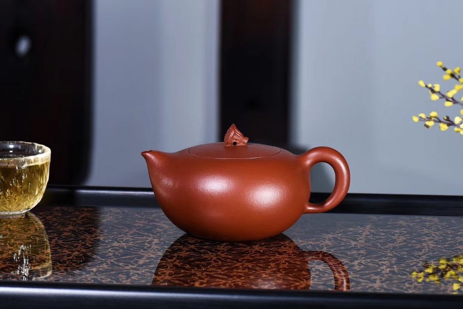 戚志君作品 清莲