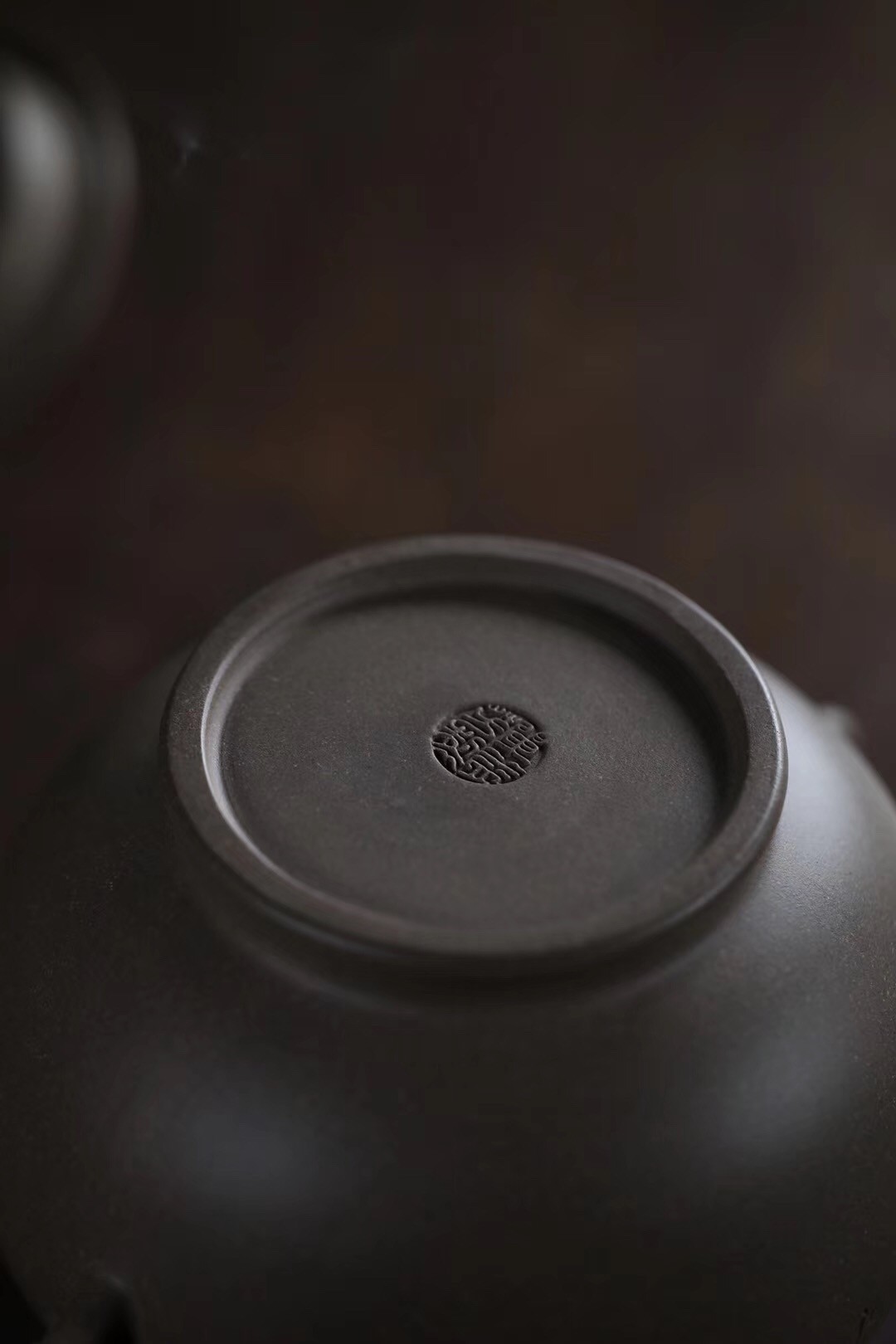 单益芳作品 汲古双耳兽首螭龙纽