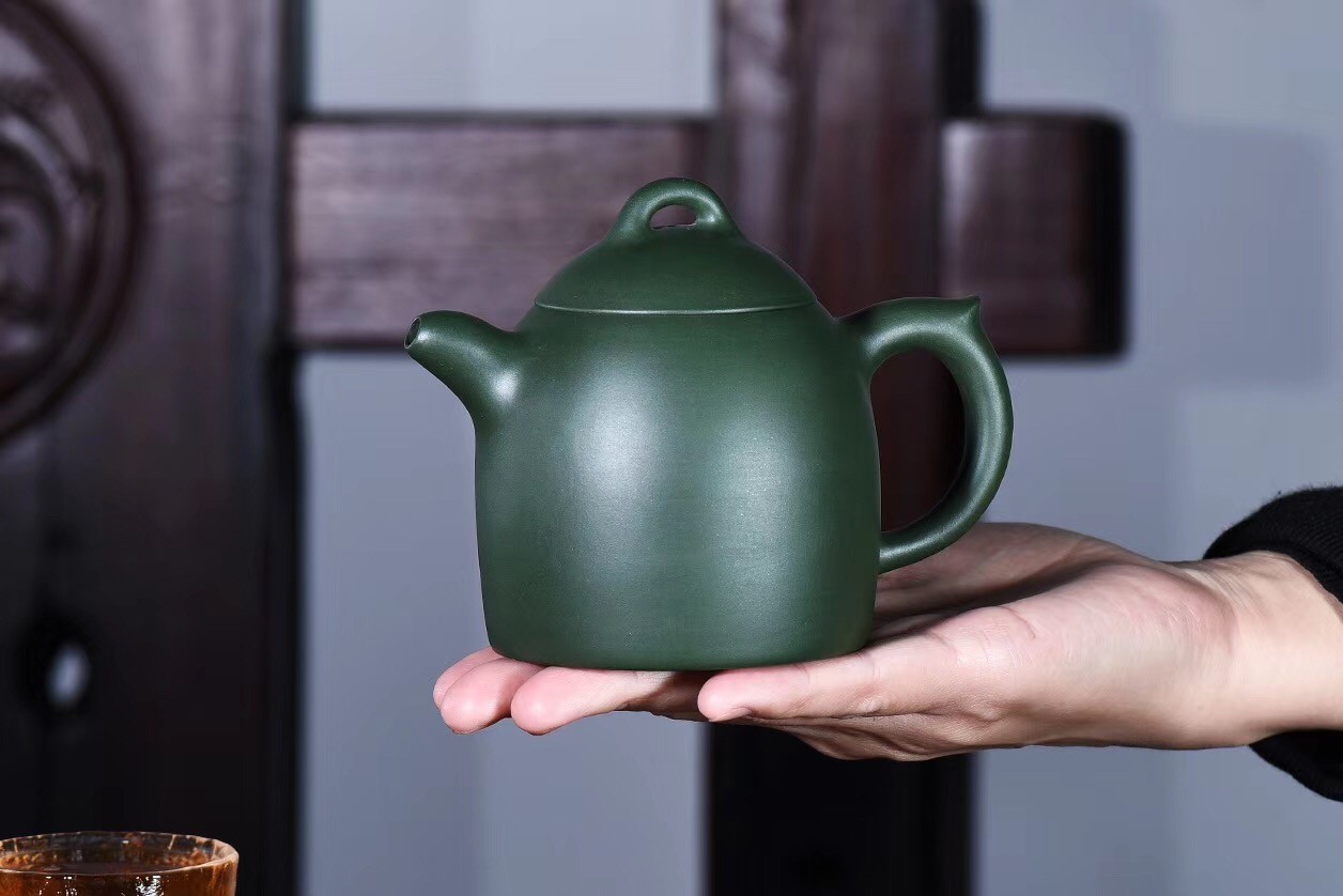 戚志君作品 秦权