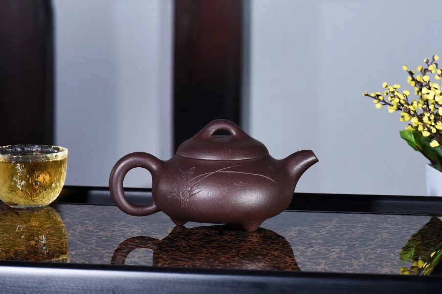 陈顺根作品 矮石瓢