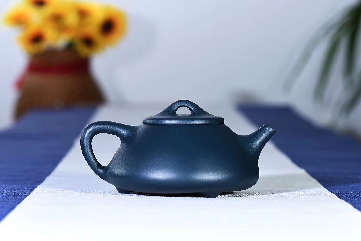 戚志君作品 石瓢
