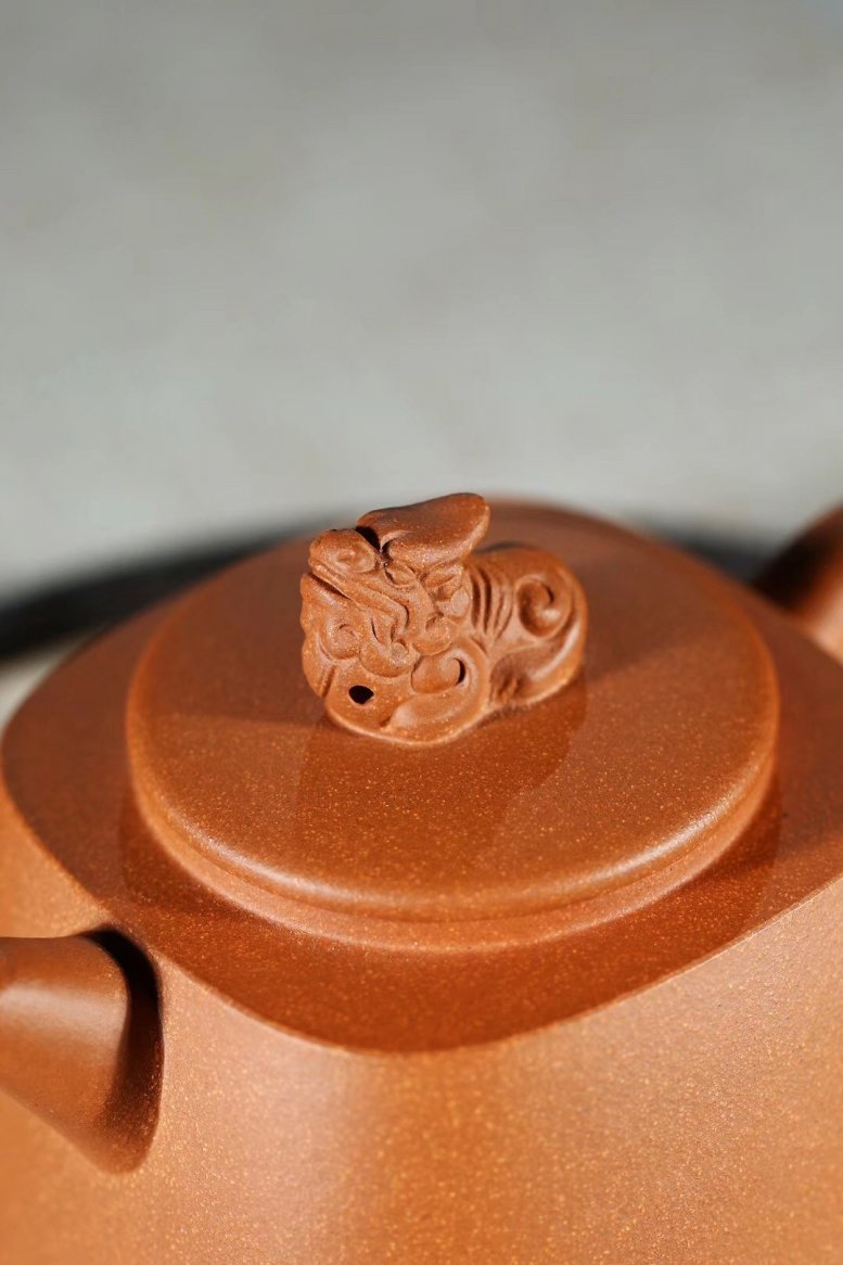沈洪斌作品 四方狮球