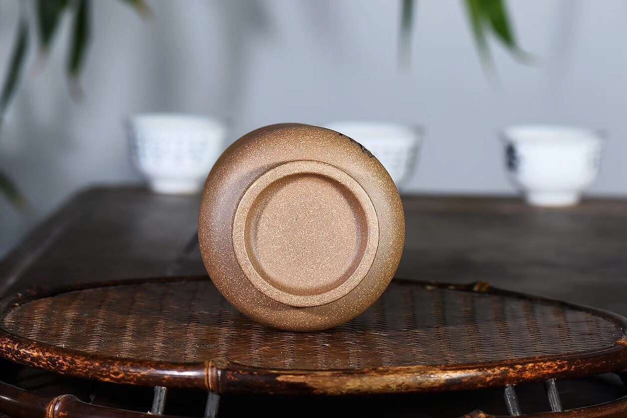 庞红俊作品 主流个人杯