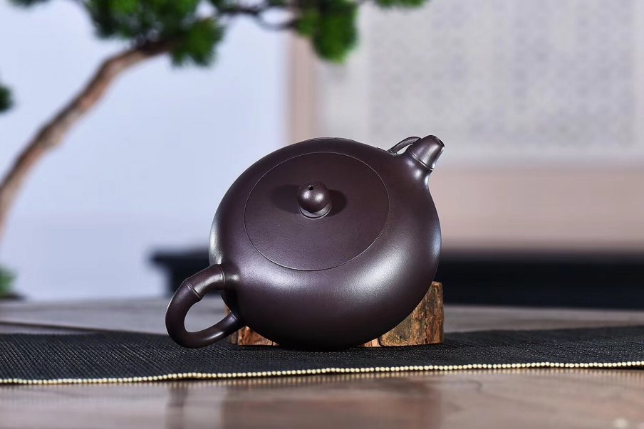 戚志君作品 竹节玉润
