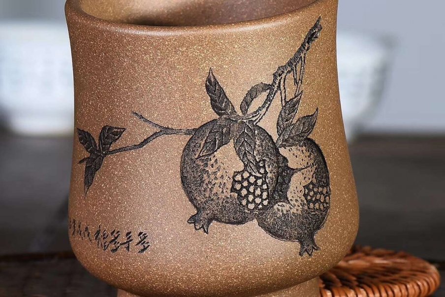 庞红俊作品 主流个人杯