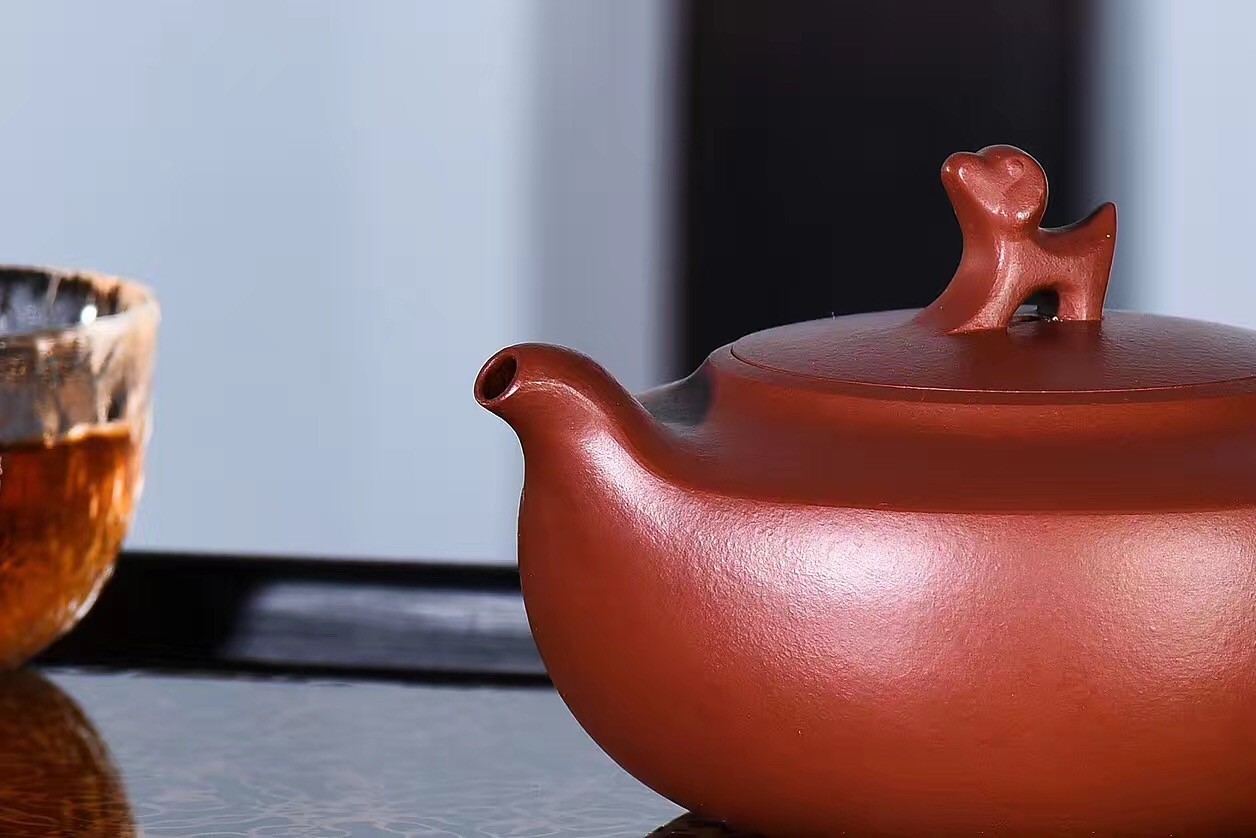 戚志君作品 瑞狗纳福