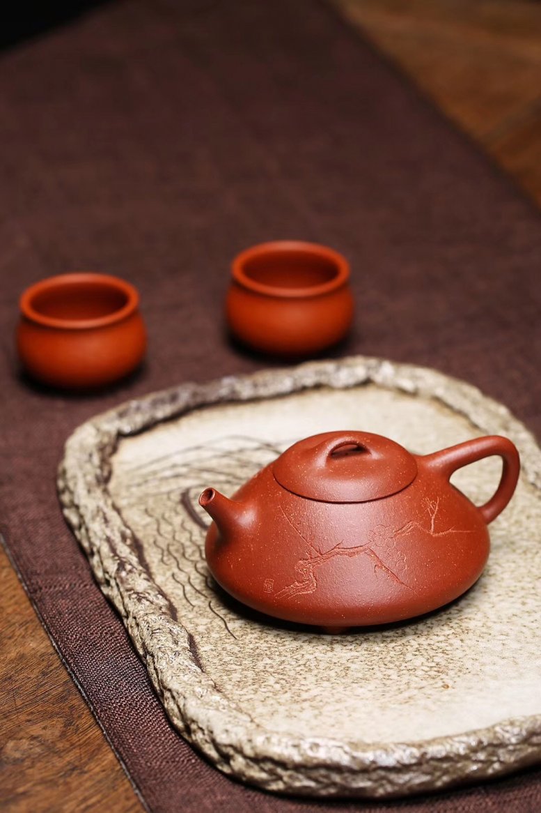 杨军保作品 暗香石瓢