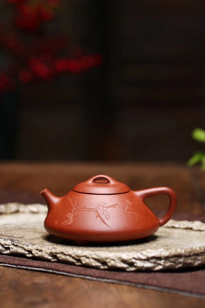 杨军保作品 暗香石瓢