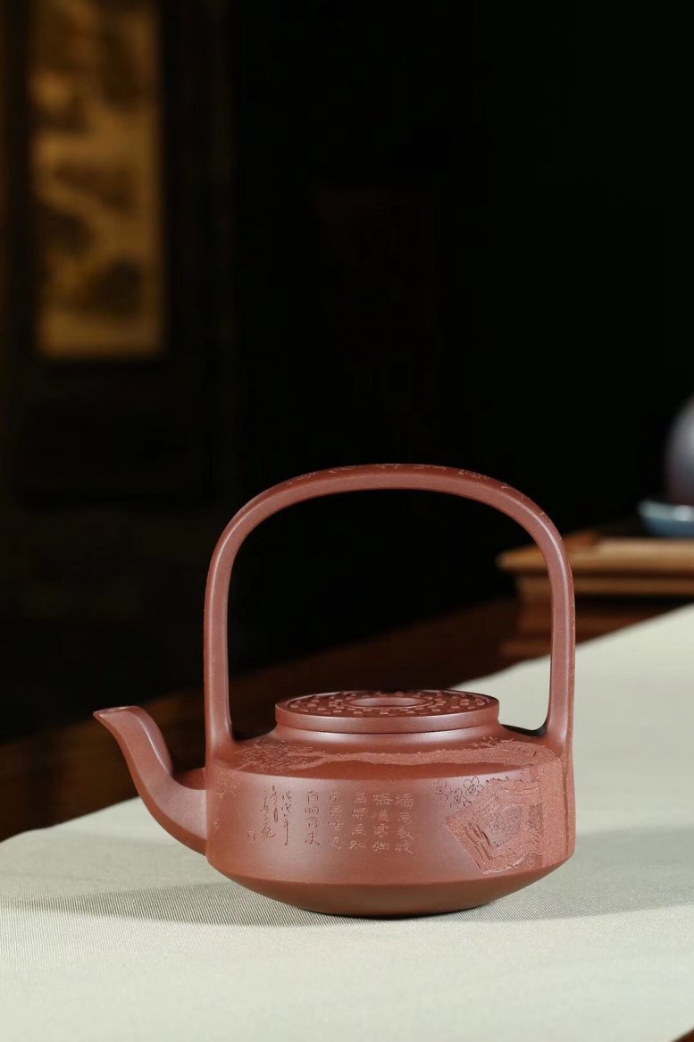 杨军保作品 玉璧提梁