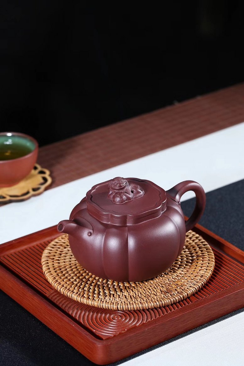 张伟军作品 狮球