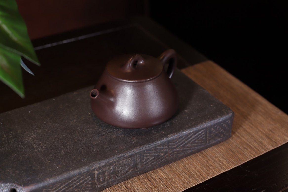 何平作品 石瓢