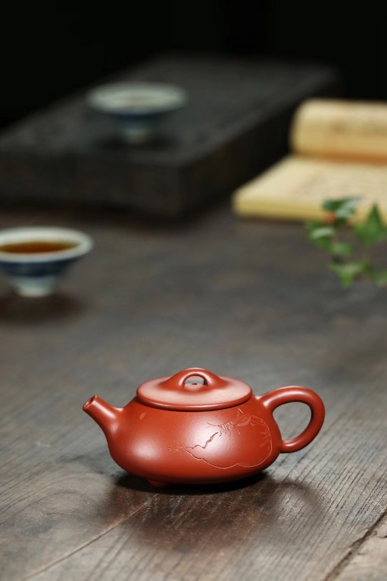 李群作品 小石瓢