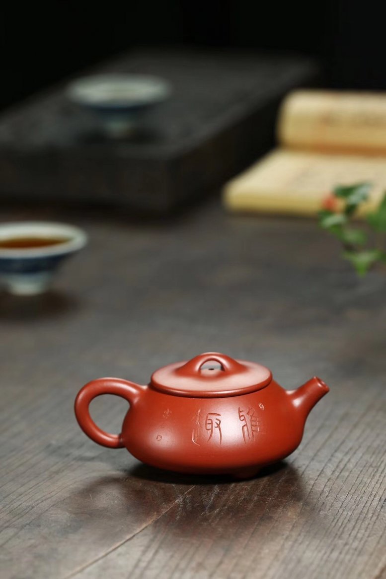 李群作品 小石瓢
