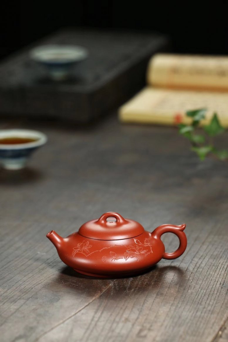 李群作品 扁玉