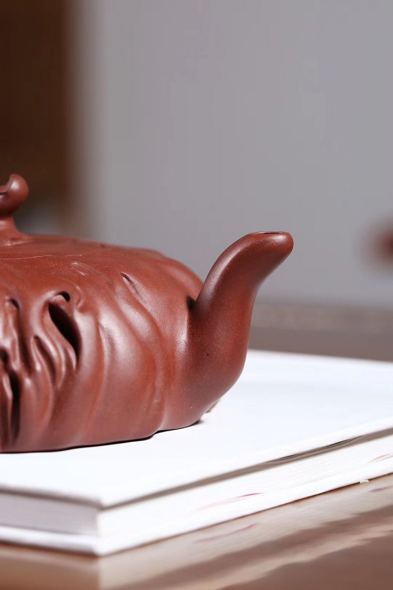 张伟军作品 榕树