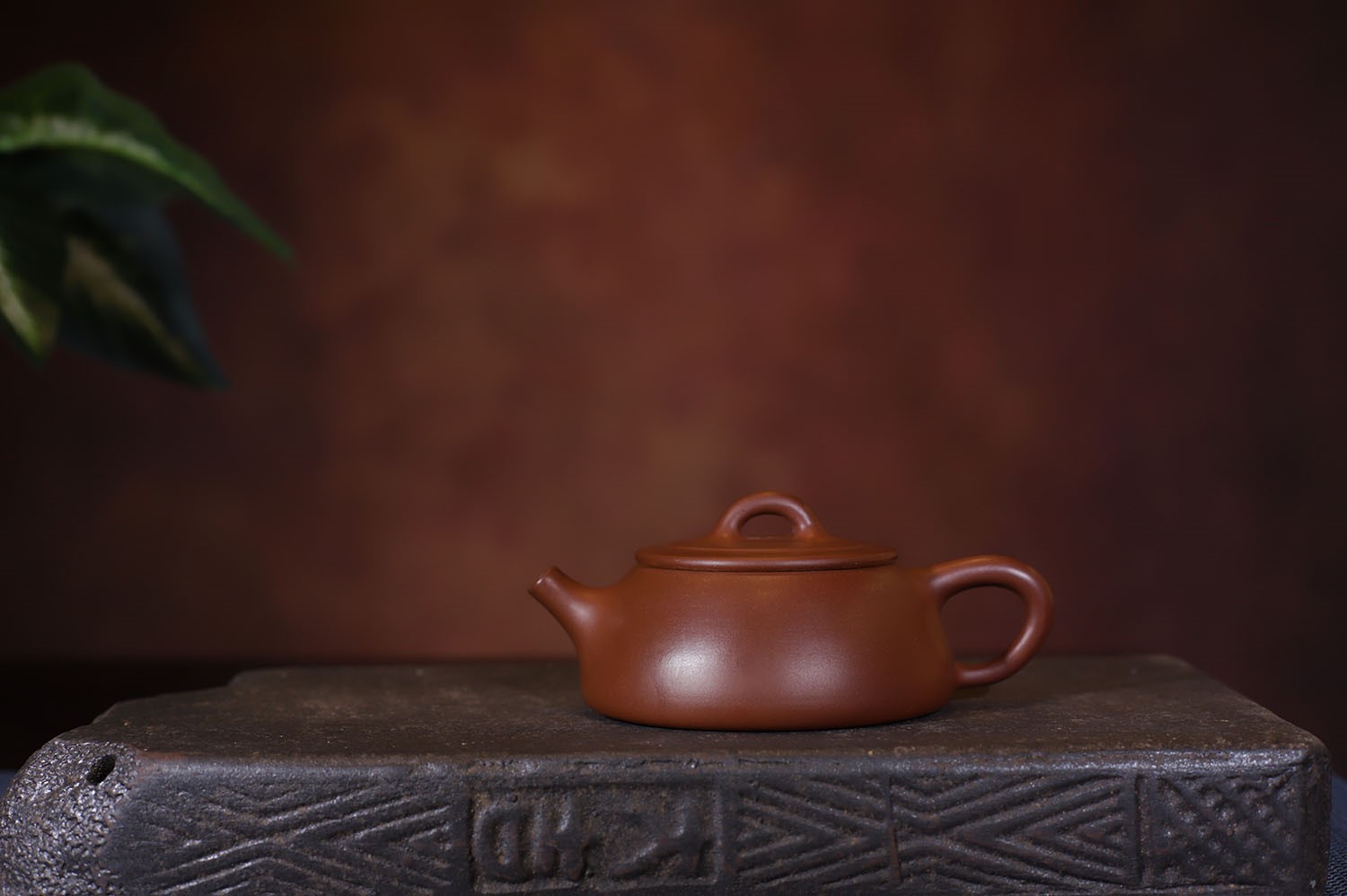 范育君作品 宽口石瓢