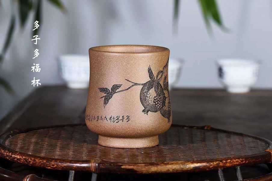 庞红俊作品 主流个人杯